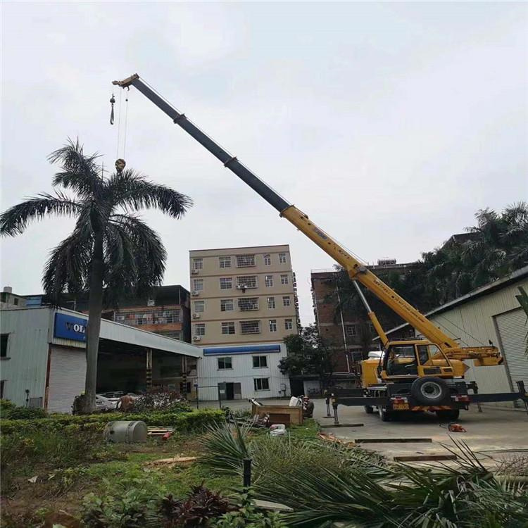 安庆宜秀12吨吊车出租一天的收费标准是什么