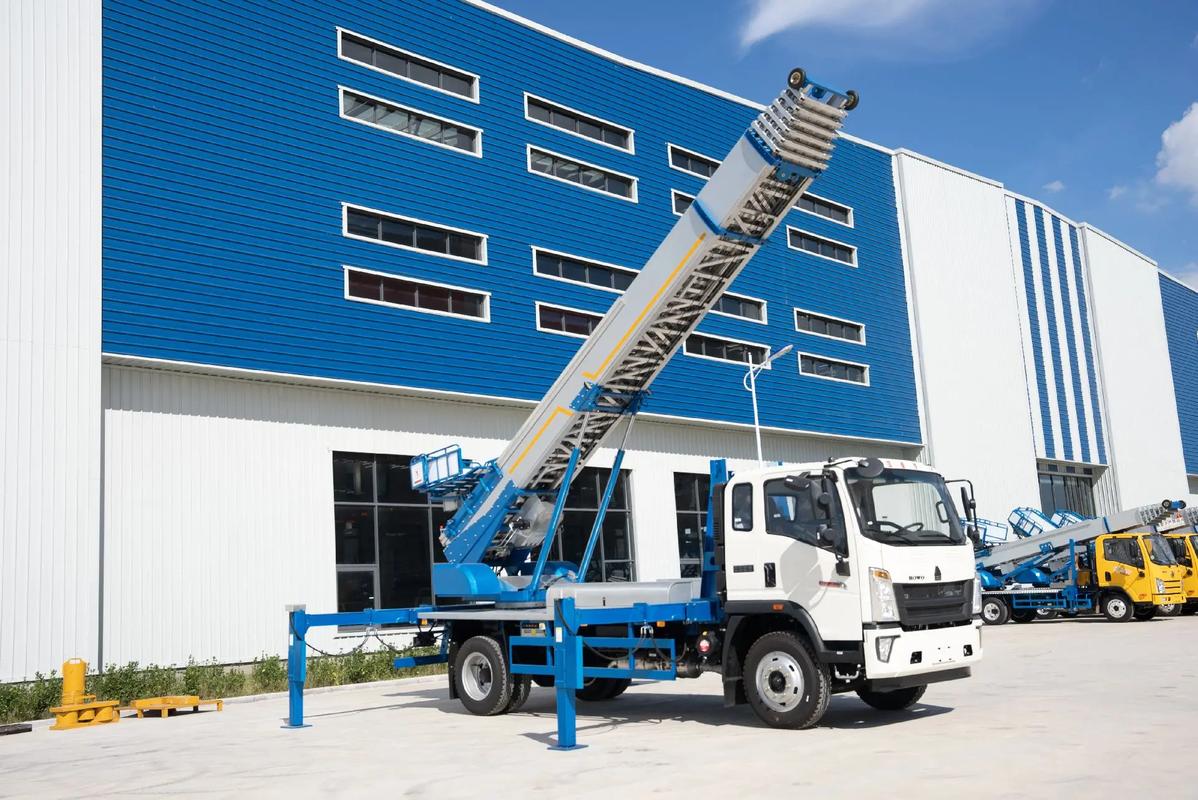 安庆宜秀小型云梯车上料车租赁多少钱