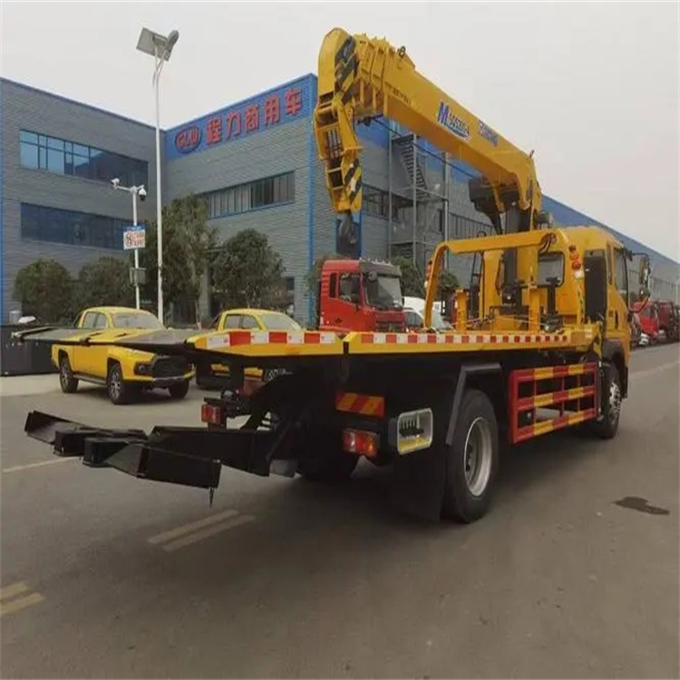 安庆宜秀附近小随车吊出租电话，轻松解决搬运烦恼